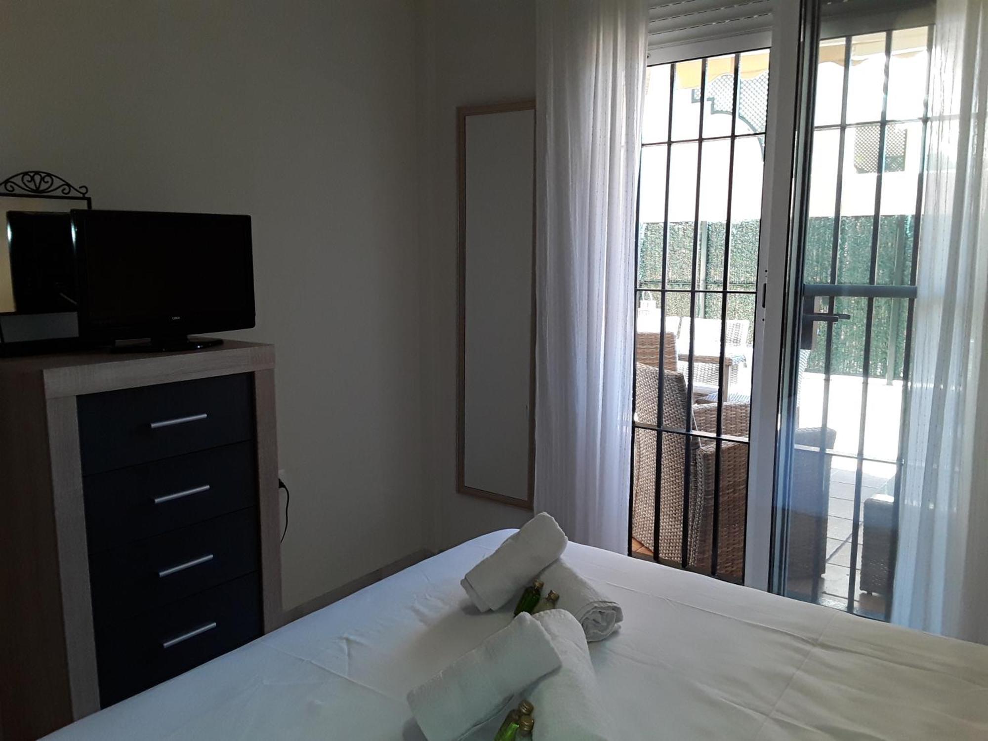 Whydhand Resorts Apartments ,Pools And Lovely Terrace Fuengirola Εξωτερικό φωτογραφία