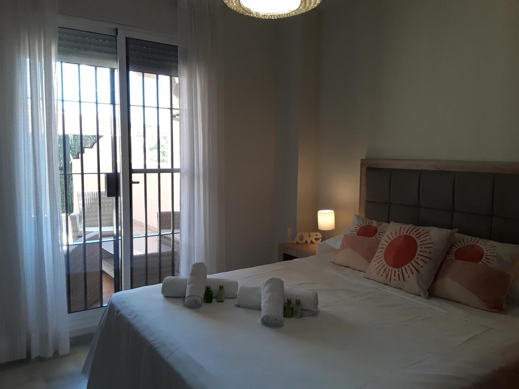 Whydhand Resorts Apartments ,Pools And Lovely Terrace Fuengirola Εξωτερικό φωτογραφία